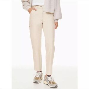 Aritzia Wilfred Free Brennan Cargo Utility Pants Cream Birch Size 6 Straight Leg